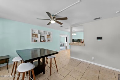 6724 Herst Ln, Jacksonville, FL 32210 - photo 4