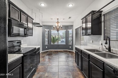 06-Kitchen