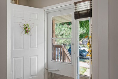 1419 Thomas Ave N, Minneapolis, MN 55411 - photo 4