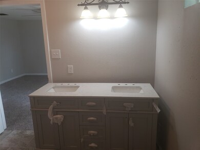 7614 Peachtree St unit A, Houston, TX 77016 - photo 6