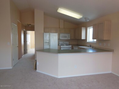 6341 Rose Hip - Kitchen - Mstr bedr in b