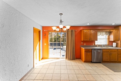 1409 Oak St, Cassville, MO 65625 - photo 6