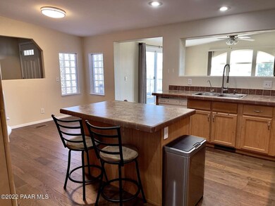 1355 W Curtis Ranch Rd, Paulden, AZ 86334 - photo 5