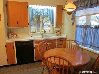Kitchen. Generous cabinet storage and countertop, 