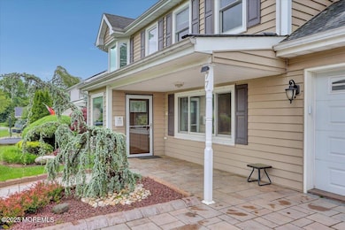 04-Front Patio