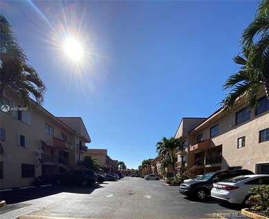 5580 W 26th Ct unit 208, Hialeah, FL 33016 - photo 5