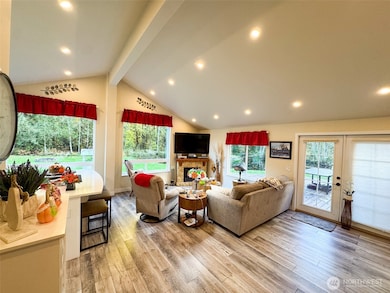 8402 209th St E, Spanaway, WA 98387 - photo 7