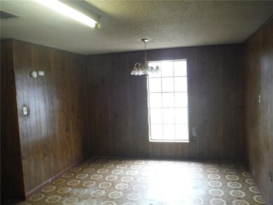 2700 Russell Dr, Marrero, LA 70072 - photo 3