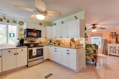 004-27939LobsterTailTrail-LittleTorchKey