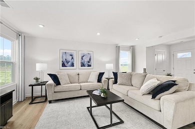 616 Hopi Ct, Portsmouth, VA 23701 - photo 6