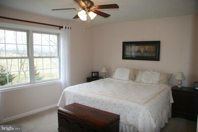 256 Creekside Way, Front Royal, VA 22630 - photo 5