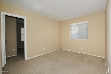 7160 S 48th Glen Laveen AZ-large-007-Ups