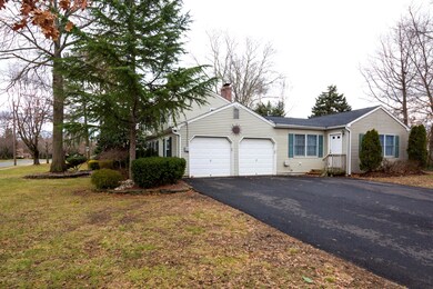 16 Doris Ln, Middletown, NJ 07748 - photo 3