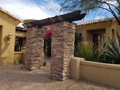 Exterior Front Entry