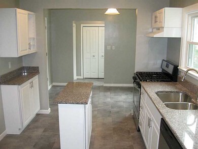 2812 Lafayette Rd, Erie, PA 16506 - photo 6