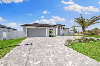 404 Chiquita Blvd N, Fort Myers, FL 33993 - photo 2