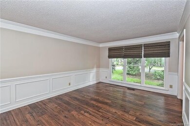 8741 Twin Trail Dr unit 9, Huntersville, NC 28078 - photo 3