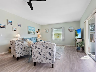 5826 Driftwood Place unit 34, Sarasota, FL 34231 - photo 7