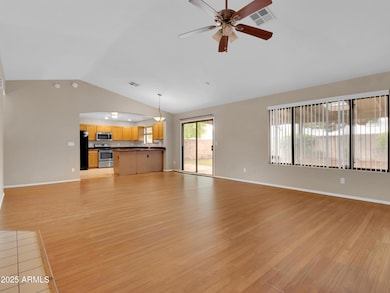 3015 W Patrick Ln, Phoenix, AZ 85027 - photo 4