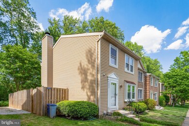 6820 Montivideo Square Ct, Falls Church, VA 22043 - photo 3