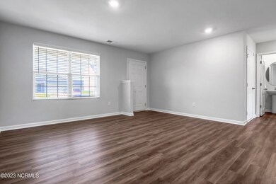 P1388241
