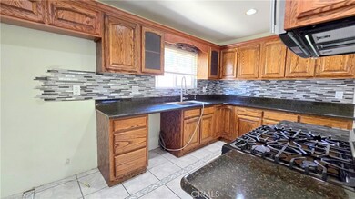 928 Bennington St, Upland, CA 91786 - photo 7