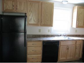 801 Mammoth Rd, Manchester, NH 03104 - photo 2