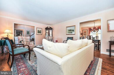 3917 Laro Ct, Fairfax, VA 22031 - photo 3