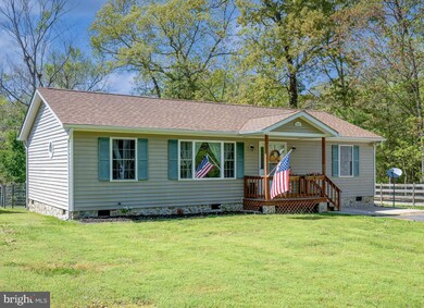 303 Holly Way, Colonial Beach, VA 22443 - photo 3