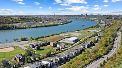 2939 Walworth Ave, Cincinnati, OH 45226 - photo 3