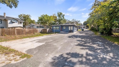 1704 W Main St, Leesburg, FL 34748 - photo 5