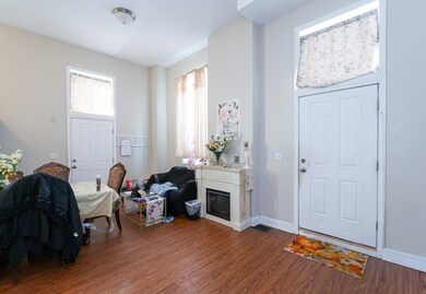 27 4th St, Lowell, MA 01850 - photo 5