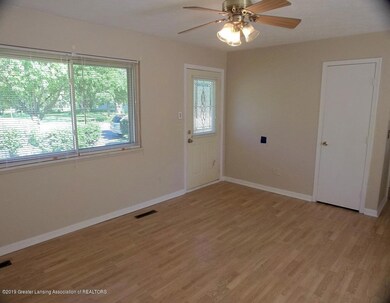 5200 Wise Rd. Living to Entry