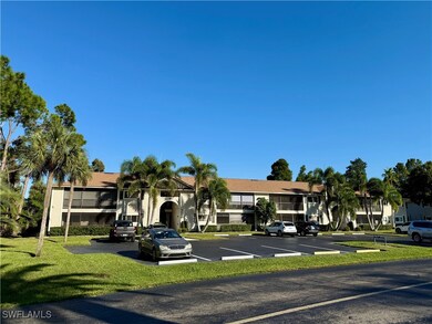 14831 Summerlin Woods Dr unit 6, Fort Myers, FL 33919 - photo 2