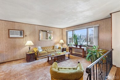 542 Hancock St, Middlesex, NJ 08846 - photo 3