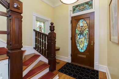 117 E Deshler Ave, Columbus, OH 43206 - photo 4