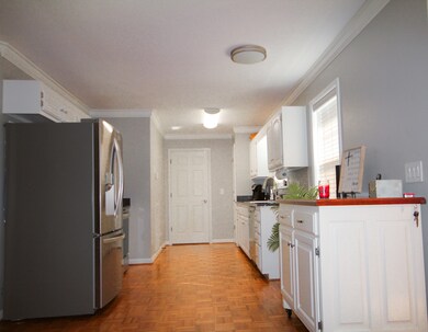 205 Russell St, Shelbyville, TN 37160 - photo 5