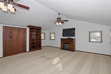 2320 SE 5th St, Des Moines, IA 50315 - photo 6