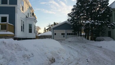 18 Trinity St, Claremont, NH 03743 - photo 4