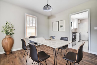 1438 10th Ave S, Saint Petersburg, FL 33705 - photo 5