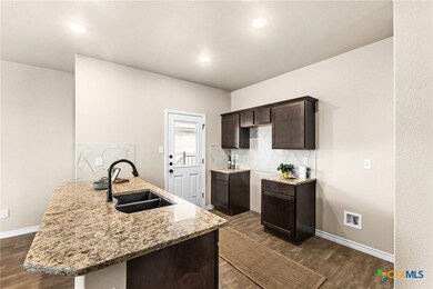 210 Leon St unit A & B, Copperas Cove, TX 77523 - photo 6