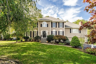 7 Stouffer Cir, Andover, MA 01810 - photo 2