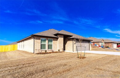 15014 S Poplar Place, Glenpool, OK 74033 - photo 6