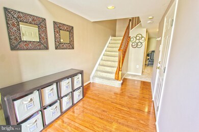 11621 Fairfax Commons Dr, Fairfax, VA 22030 - photo 2