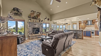 1193 A & B 22 1 2 Rd, Grand Junction, CO 81505 - photo 5