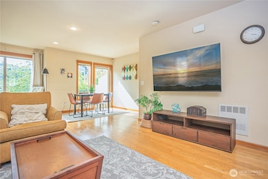 3314 Wetmore Ave S unit B, Seattle, WA 98144 - photo 5