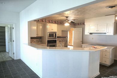 1243 Rivercrest Dr, New Braunfels, TX 78130 - photo 7