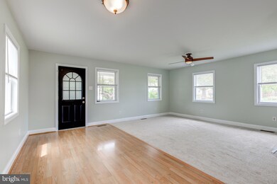 35 Front St, Palmyra, NJ 08065 - photo 7