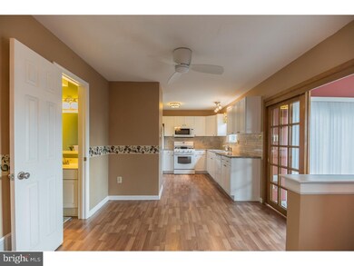 280 Ripka St, Philadelphia, PA 19127 - photo 5