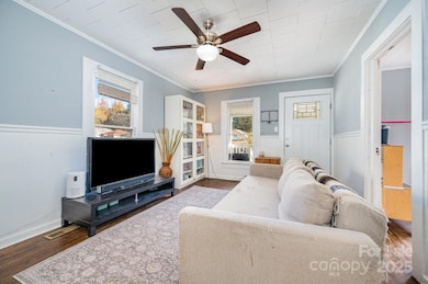 902 Oakshade Ave, Kannapolis, NC 28083 - photo 2